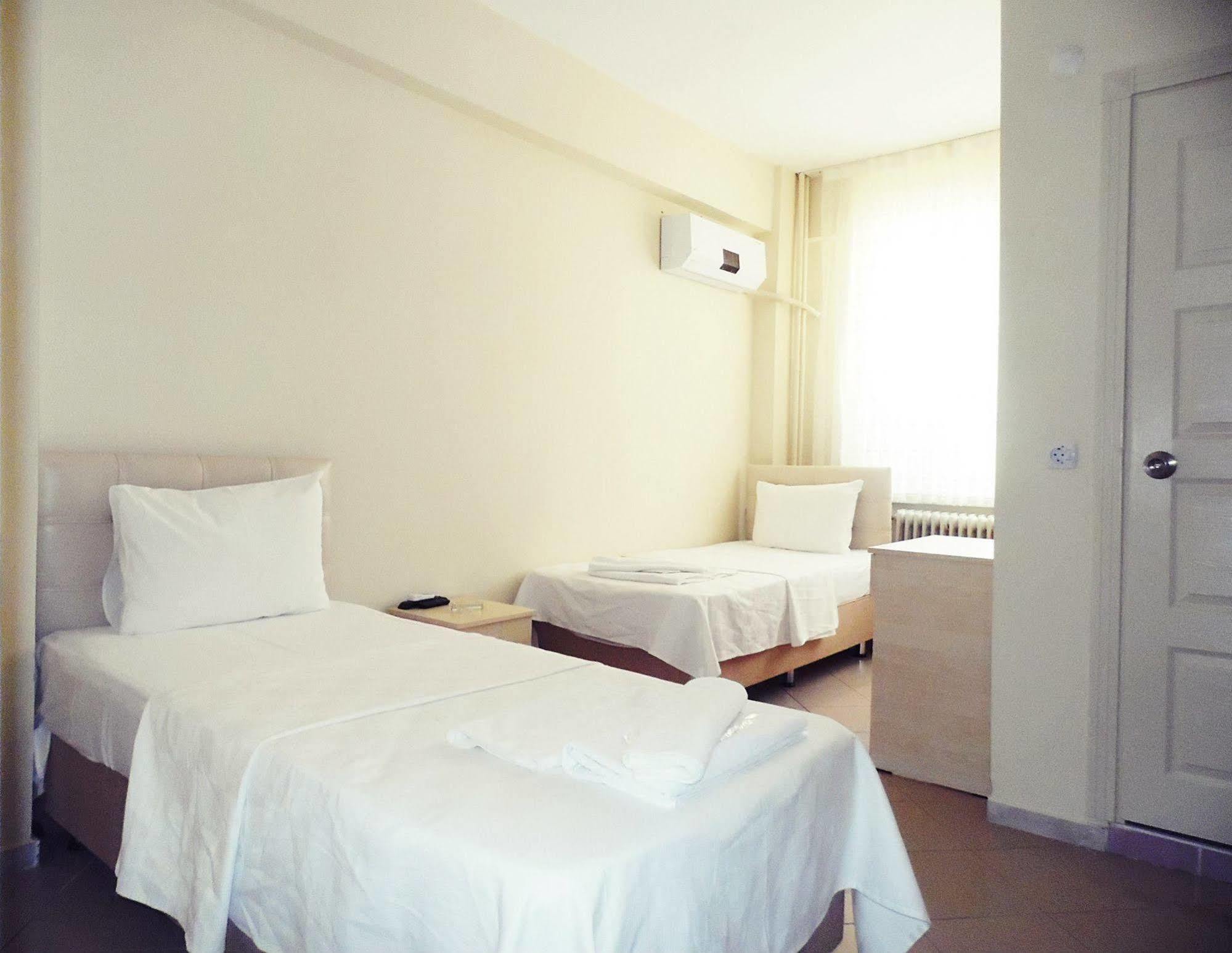 Saral Otel Derince Bagian luar foto