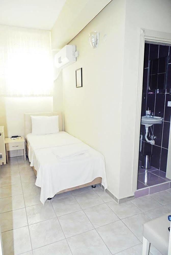 Saral Otel Derince Bagian luar foto