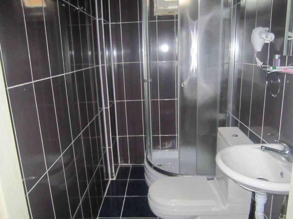 Saral Otel Derince Bagian luar foto