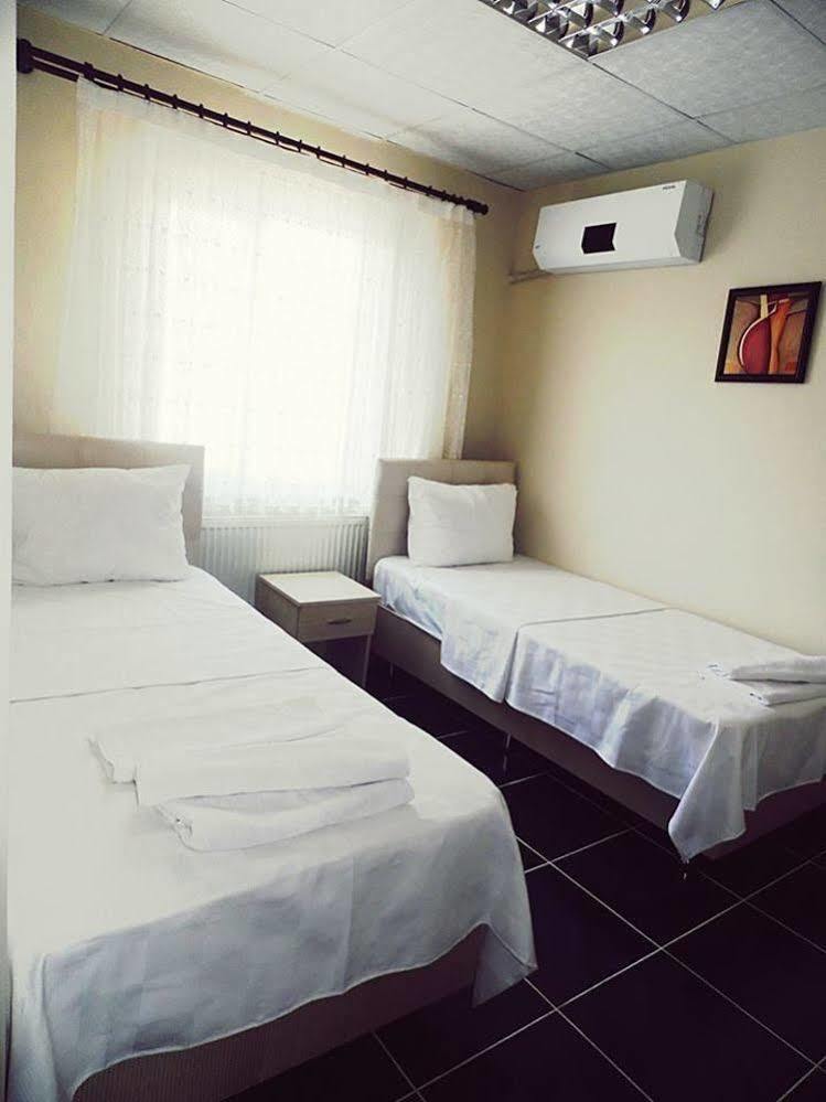 Saral Otel Derince Bagian luar foto